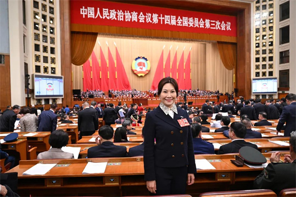 2025两会心得体会02.jpg/